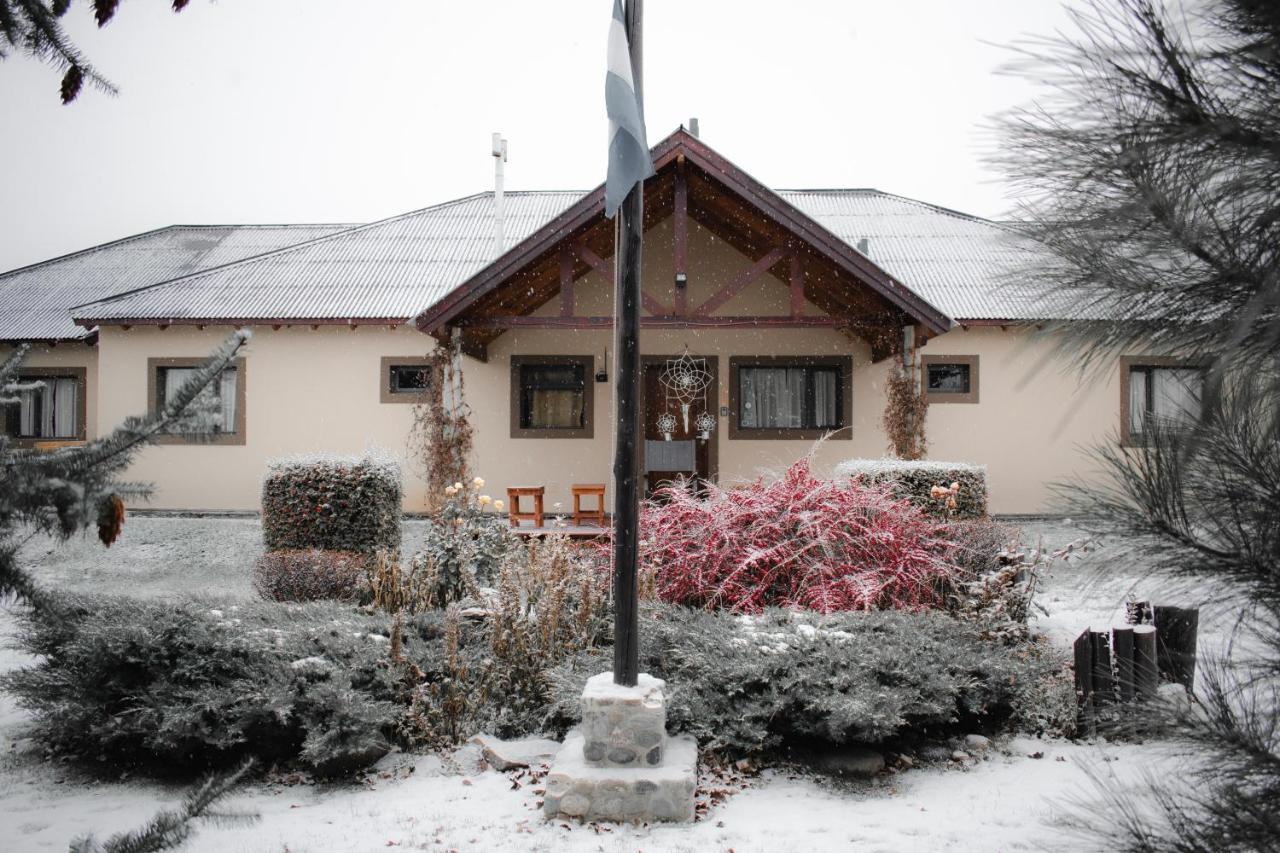 Paraiso Patagonico Bungalows And Aparts El Calafate Exterior photo